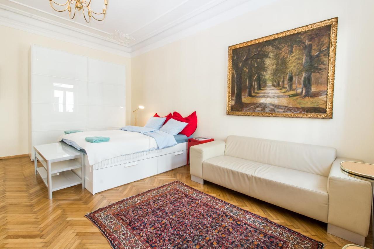 Apartment Beautiful Viennese Vienna